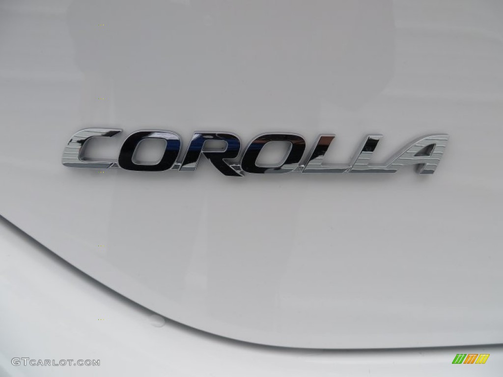 2014 Corolla S - Super White / Amber photo #14