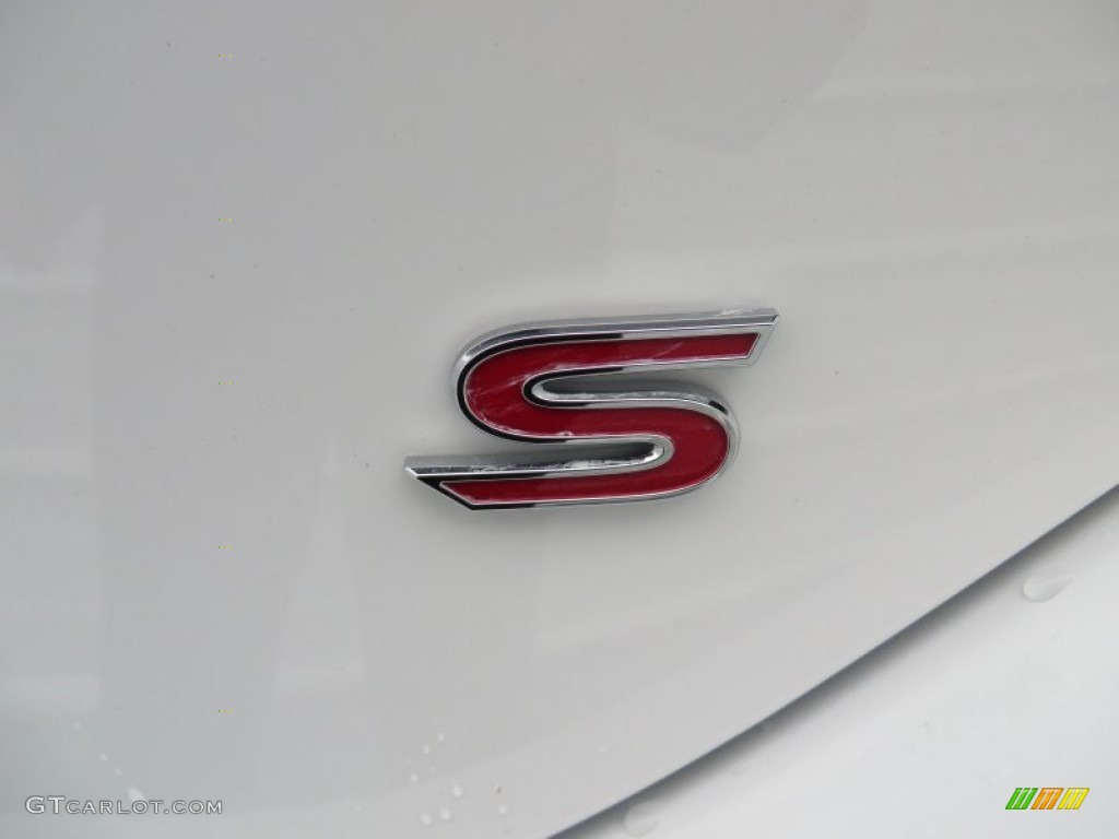 2014 Corolla S - Super White / Amber photo #15