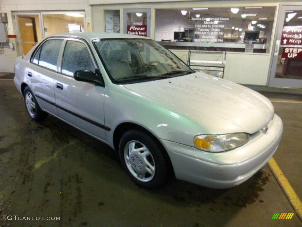 Silver Metallic Chevrolet Prizm