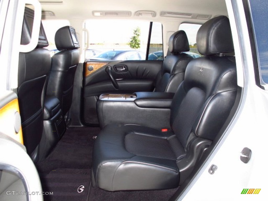 2011 QX 56 - Liquid Platinum / Graphite photo #18