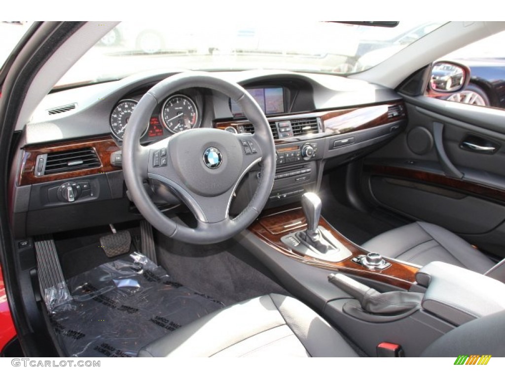 Black Interior 2013 BMW 3 Series 335i Coupe Photo #86968198