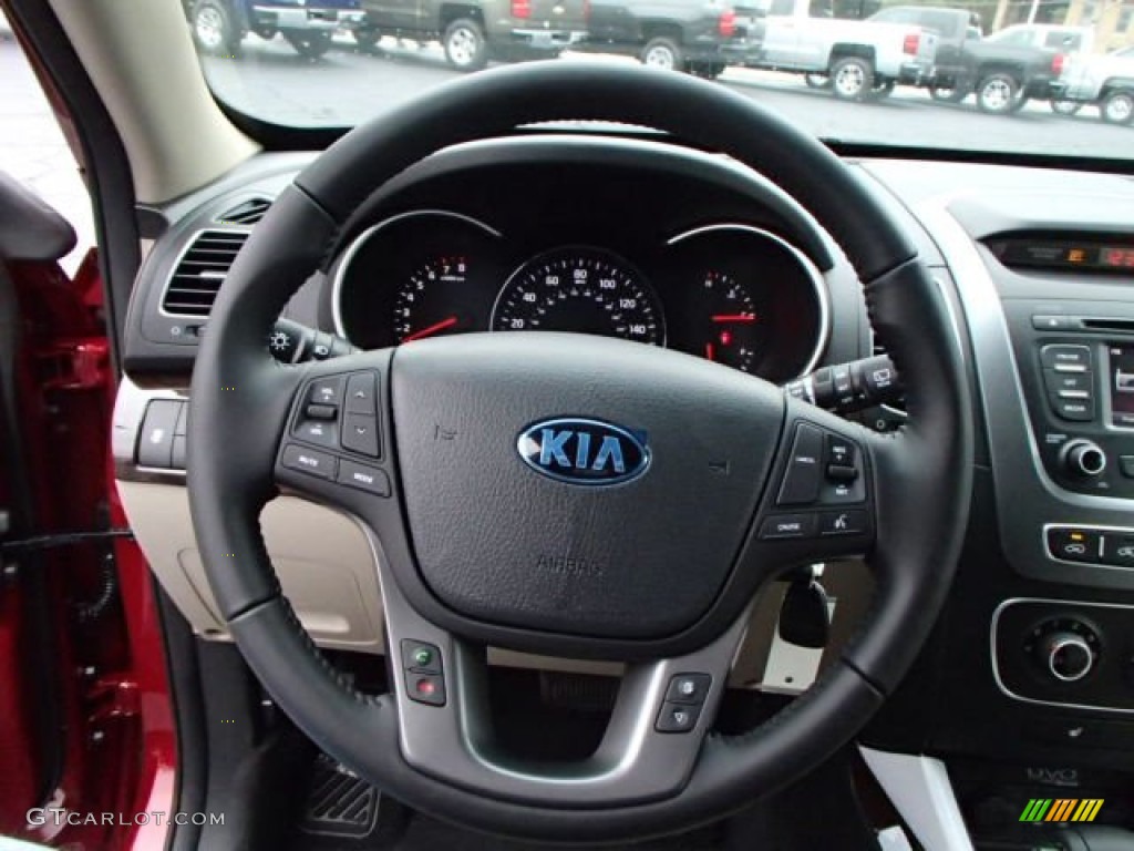 2014 Kia Sorento LX Steering Wheel Photos