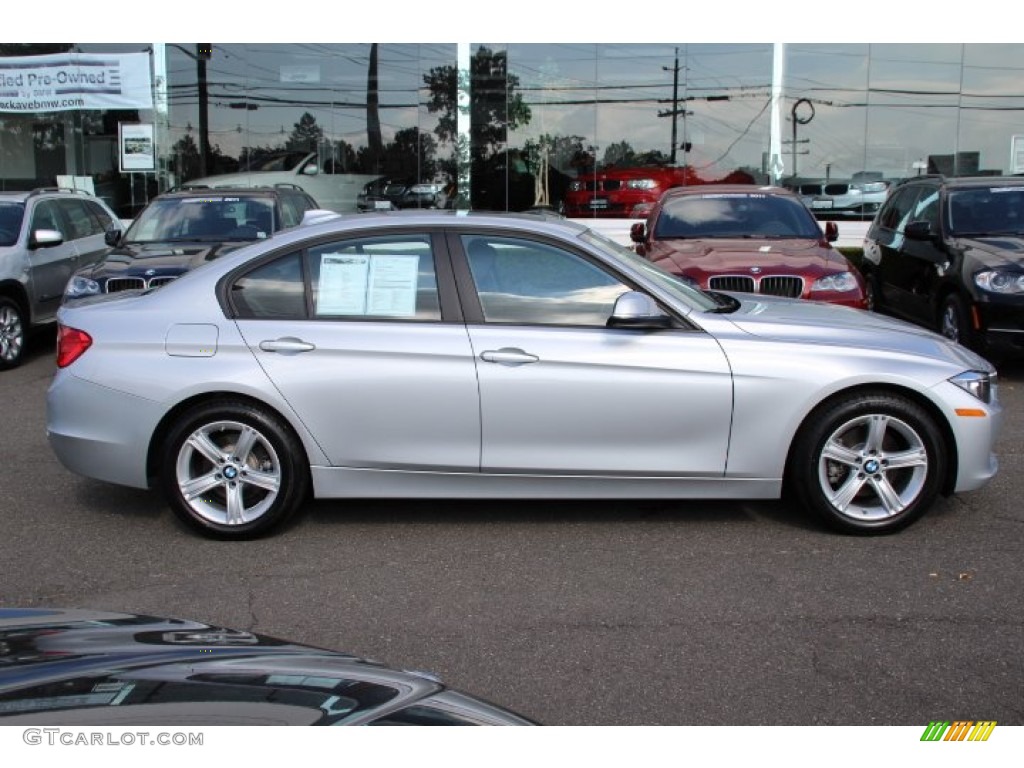 2013 3 Series 328i xDrive Sedan - Glacier Silver Metallic / Black photo #2