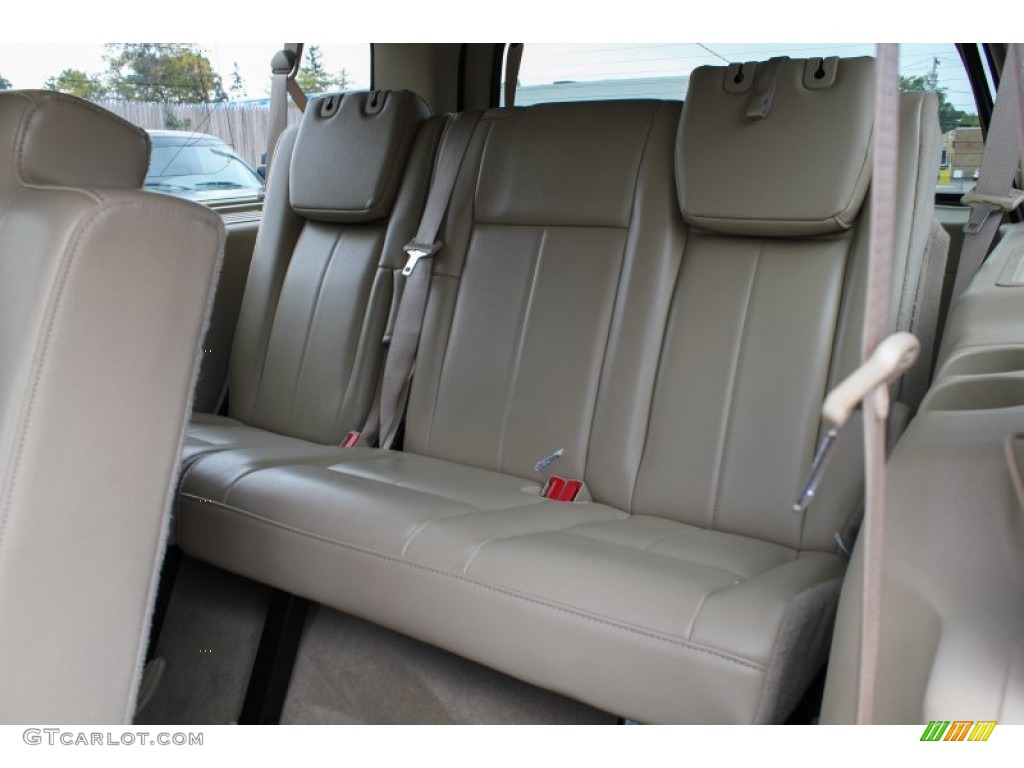 2013 Ford Expedition EL XLT 4x4 Rear Seat Photos