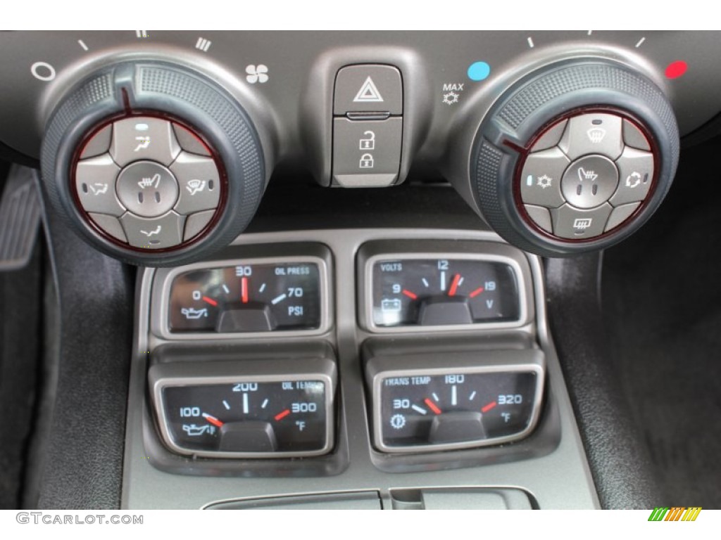 2011 Chevrolet Camaro SS/RS Coupe Controls Photos