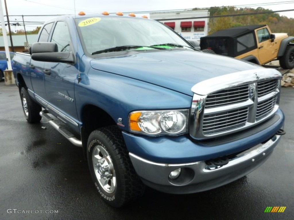 2005 Ram 3500 Laramie Quad Cab 4x4 - Atlantic Blue Pearl / Taupe photo #8