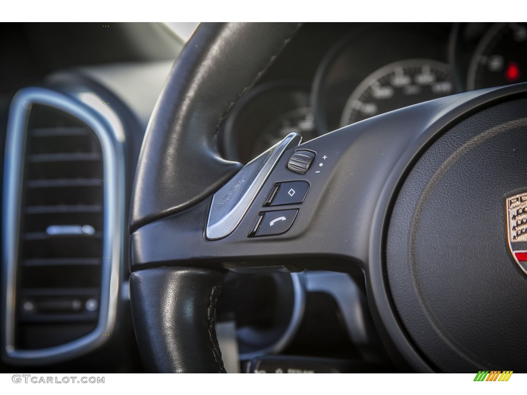 2011 Porsche Cayenne Standard Cayenne Model Controls Photo #86977465