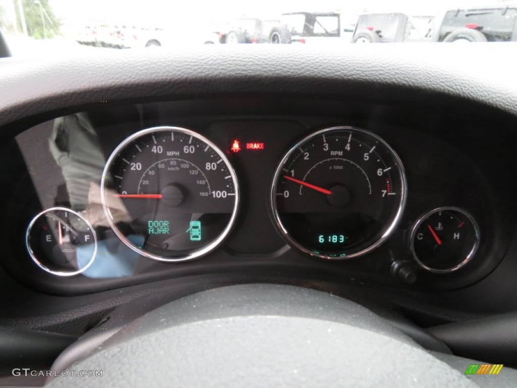 2012 Jeep Wrangler Rubicon 4X4 Gauges Photos