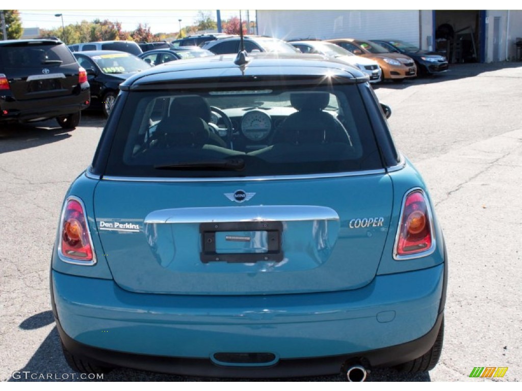 2010 Cooper Hardtop - Oxygen Blue / Checkered Carbon Black/Black photo #7