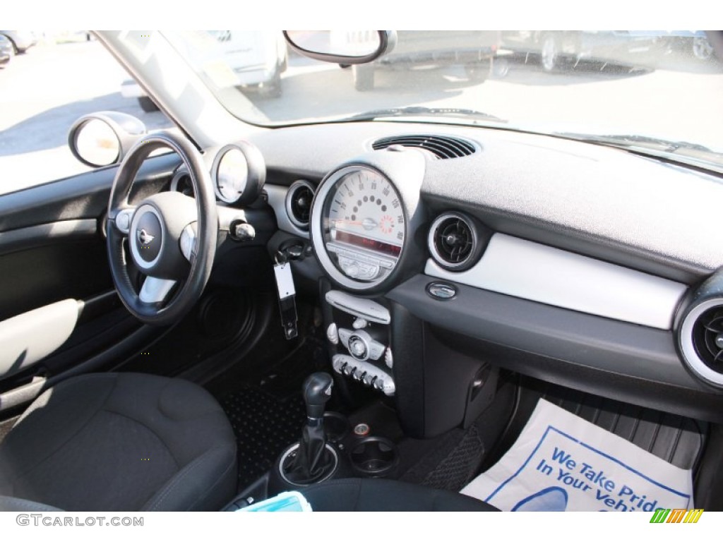 2010 Cooper Hardtop - Oxygen Blue / Checkered Carbon Black/Black photo #9