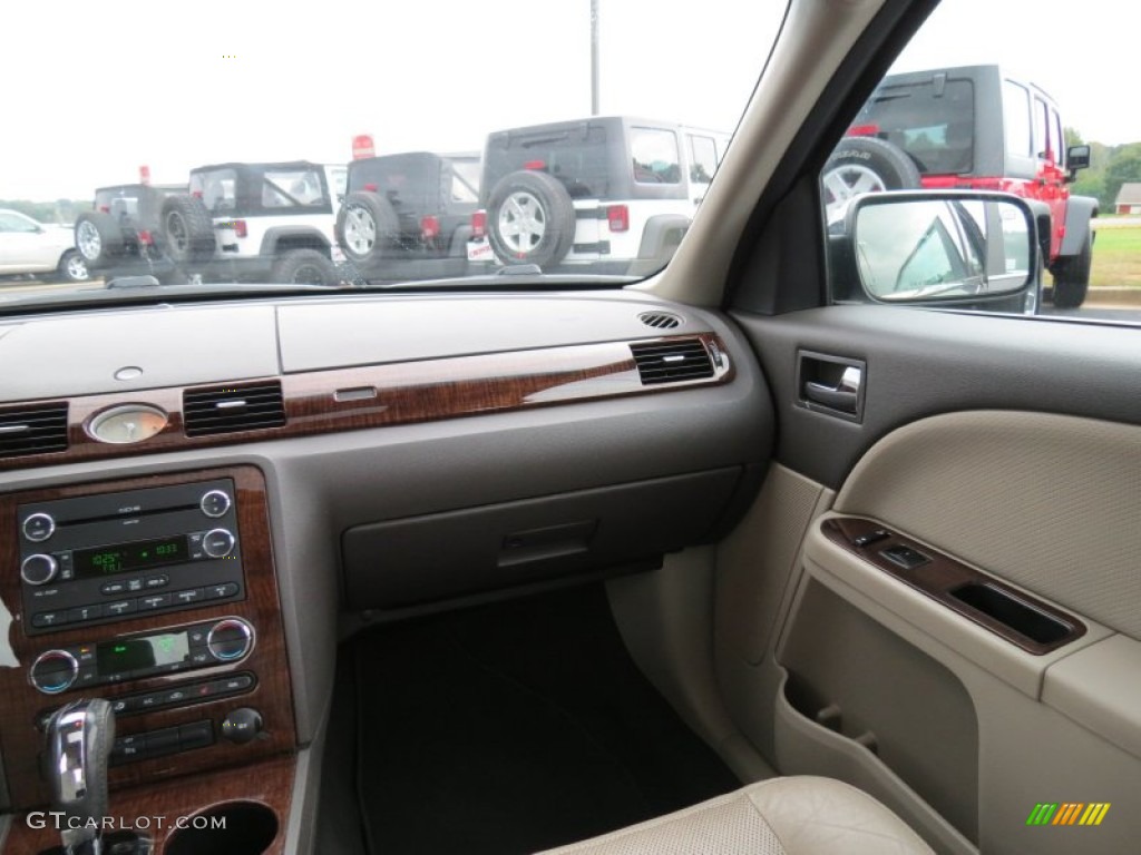2008 Taurus Limited - Alloy Grey Metallic / Medium Light Stone photo #15