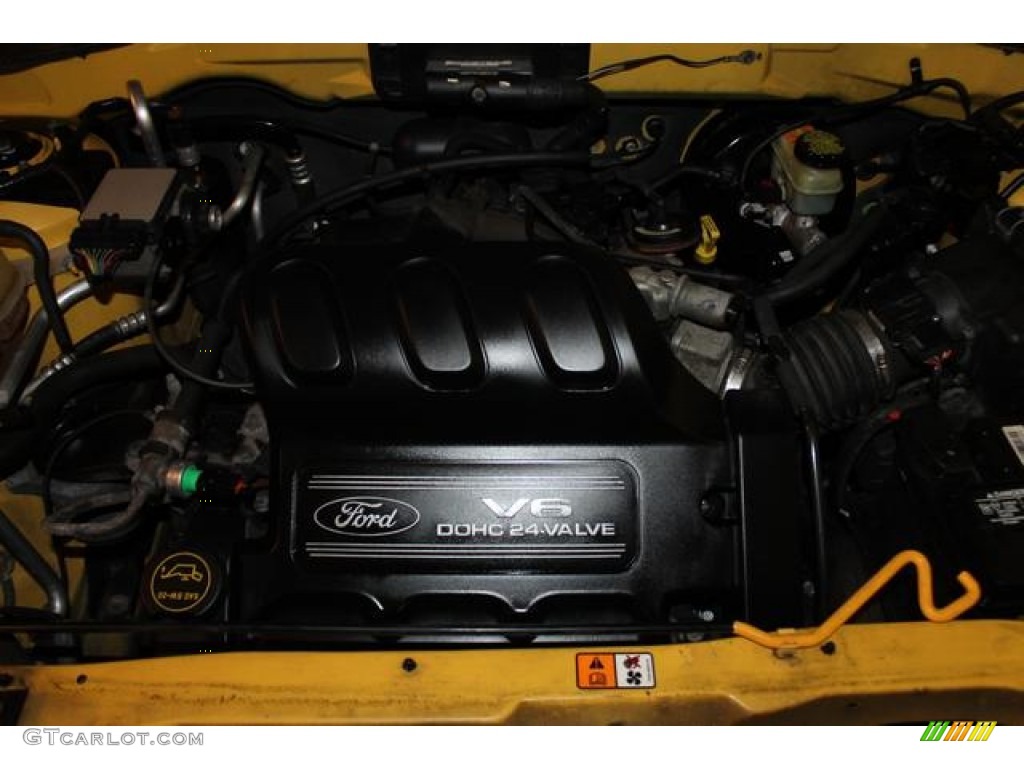 2002 Escape XLT V6 - Chrome Yellow / Medium Graphite photo #47