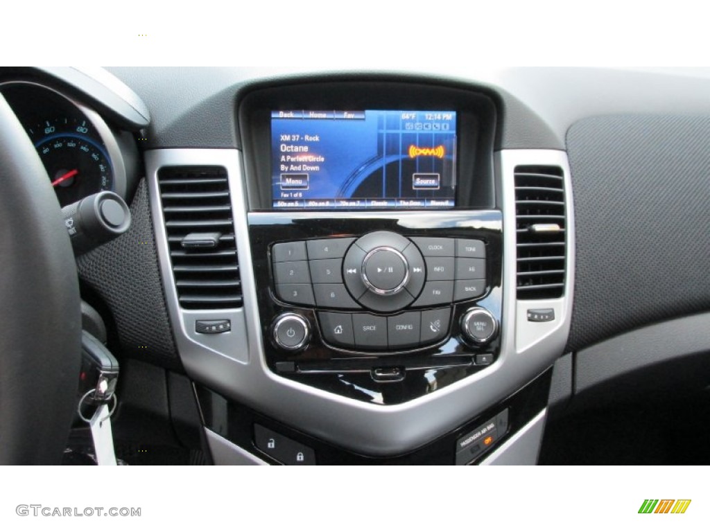 2014 Chevrolet Cruze LT Controls Photo #86987204
