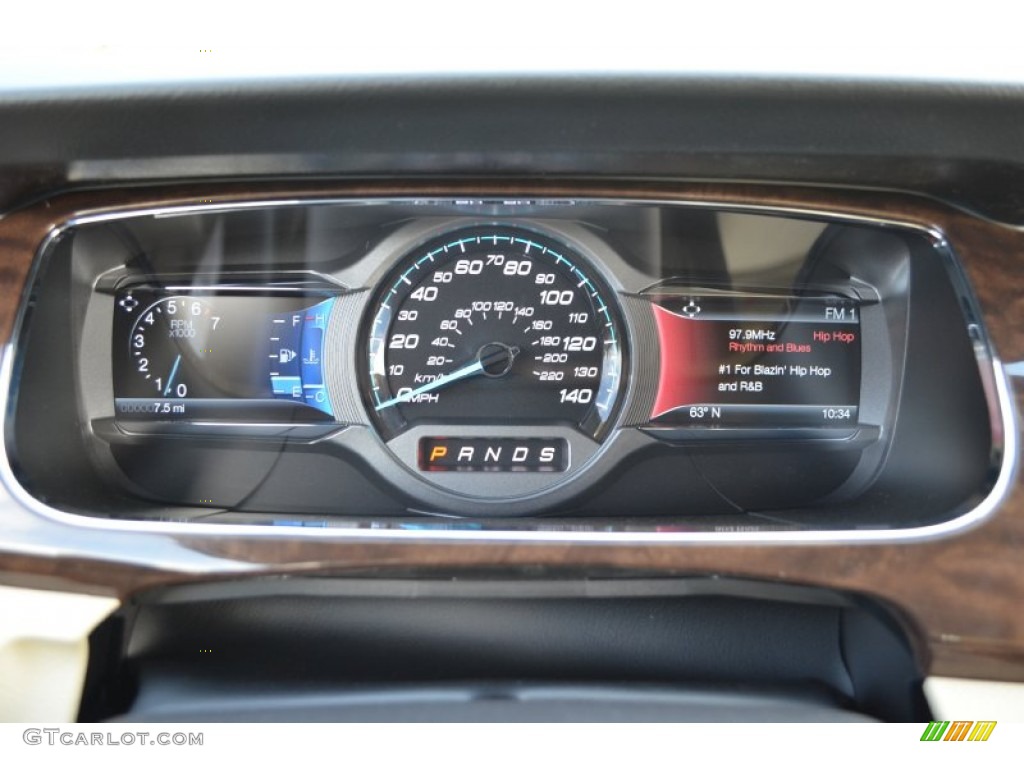 2014 Ford Taurus Limited Gauges Photo #86990108