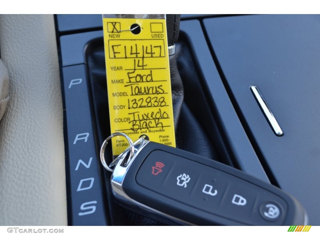 2014 Ford Taurus Limited Keys Photo #86990186