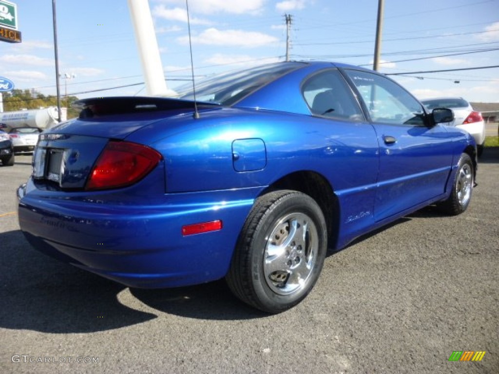 2005 Sunfire Coupe - Electric Blue Metallic / Graphite photo #7
