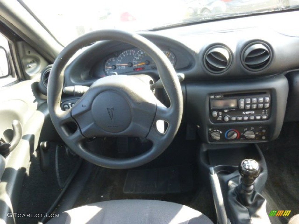 2005 Sunfire Coupe - Electric Blue Metallic / Graphite photo #13