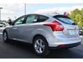 Ingot Silver - Focus SE Hatchback Photo No. 16