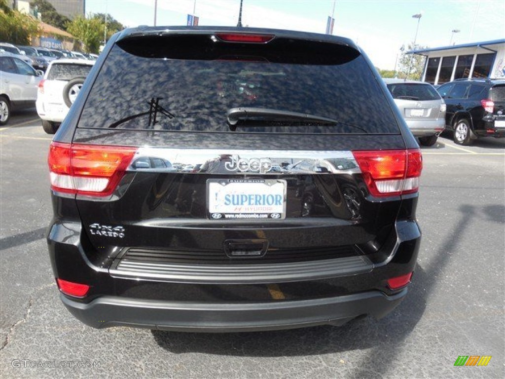 2012 Grand Cherokee Laredo 4x4 - Brilliant Black Crystal Pearl / Black photo #8