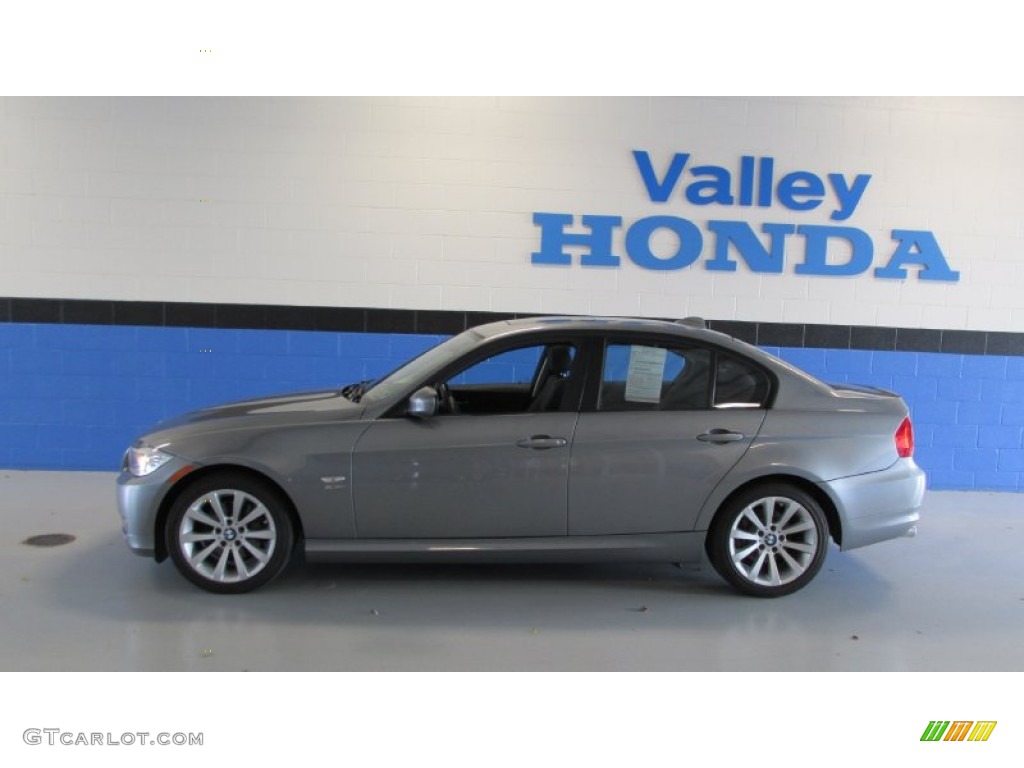2010 3 Series 328i xDrive Sedan - Space Gray Metallic / Black photo #2