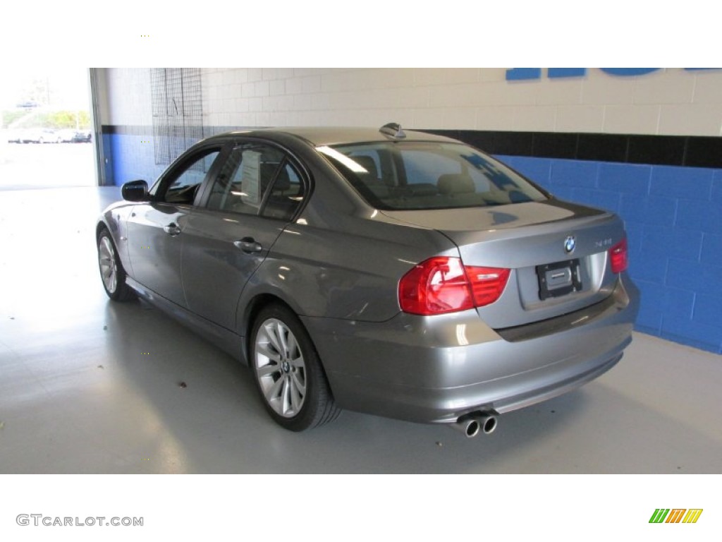 2010 3 Series 328i xDrive Sedan - Space Gray Metallic / Black photo #3