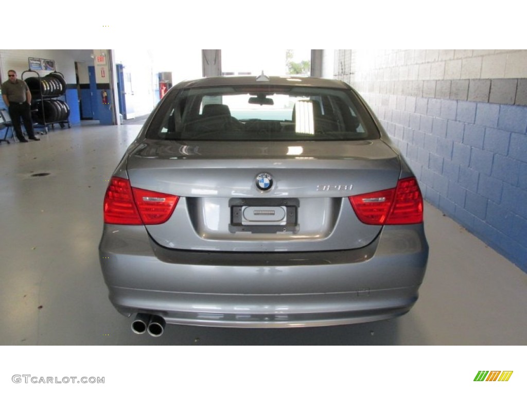 2010 3 Series 328i xDrive Sedan - Space Gray Metallic / Black photo #4