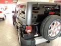 Black - Wrangler Unlimited Sahara 4x4 Photo No. 3