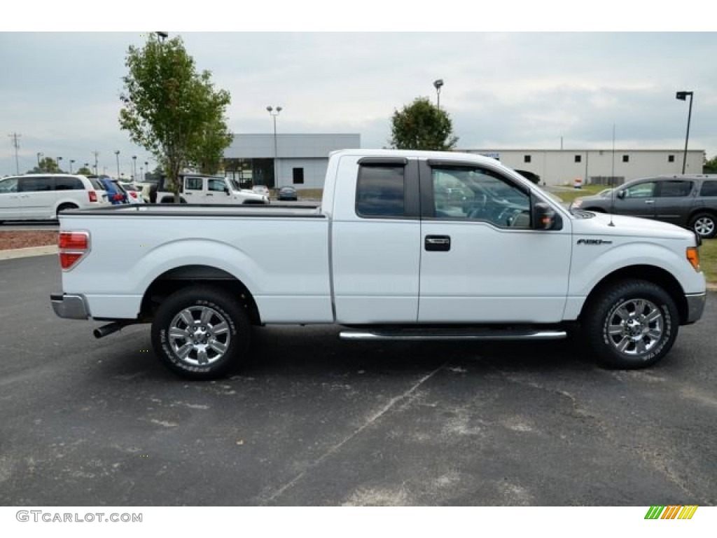 2010 F150 XLT SuperCab - Oxford White / Medium Stone photo #5