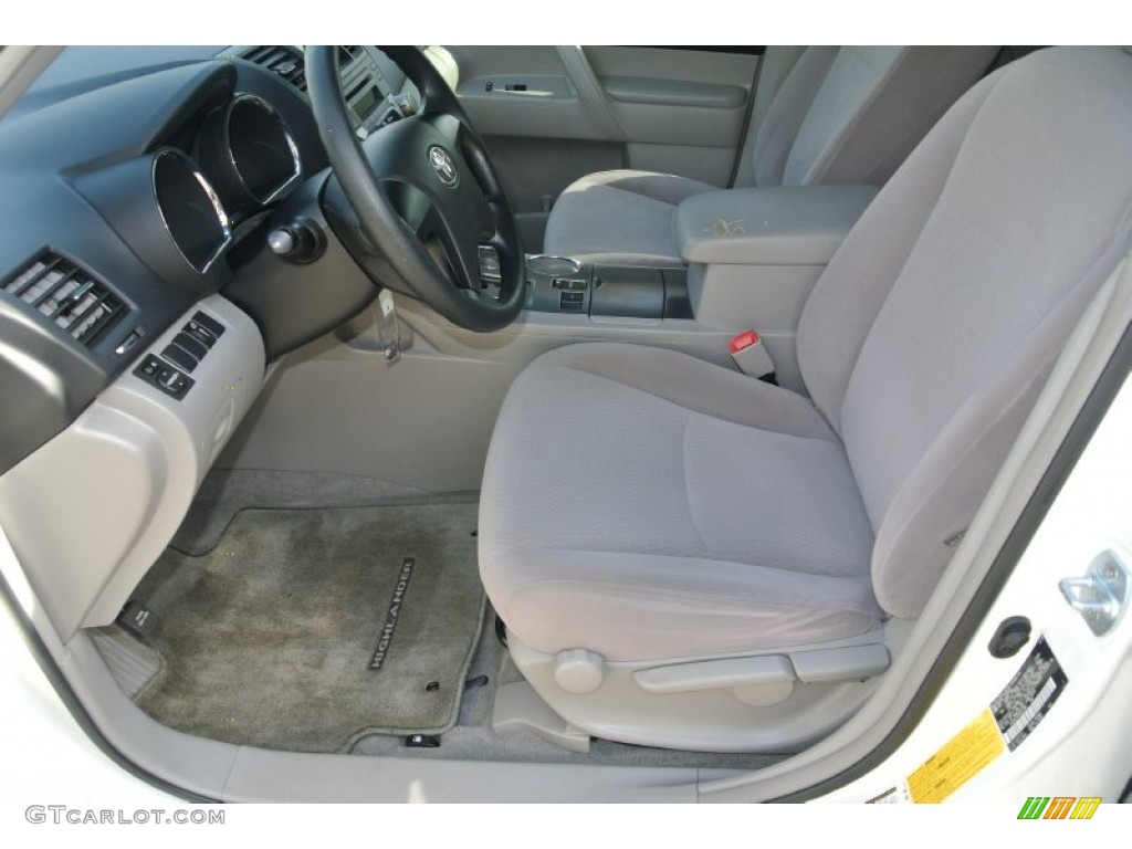 2009 Highlander  - Blizzard White Pearl / Ash photo #8