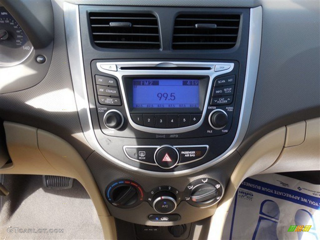 2013 Accent GLS 4 Door - Clearwater Blue / Beige photo #19