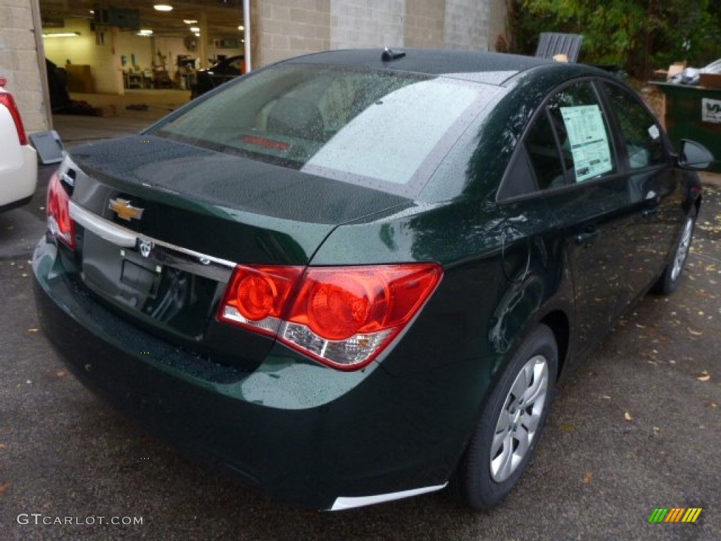 2014 Cruze LS - Rainforest Green Metallic / Jet Black/Medium Titanium photo #3