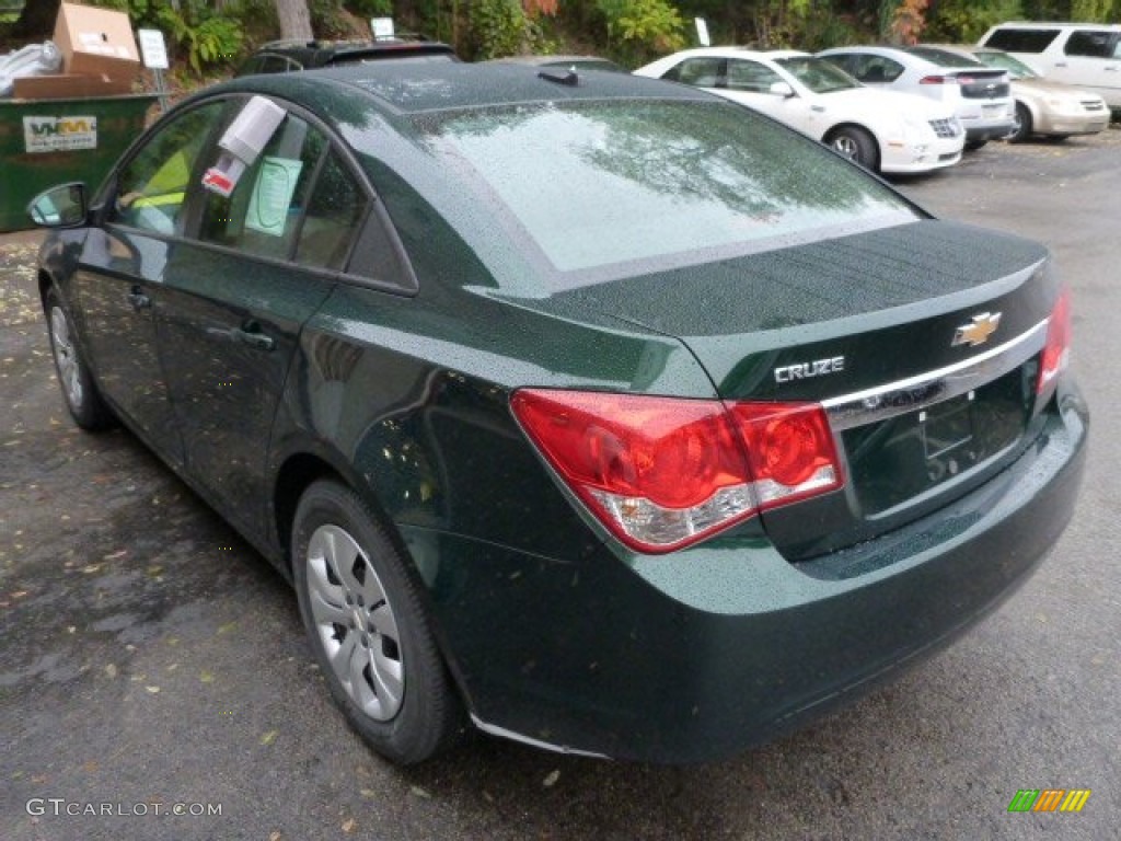 2014 Cruze LS - Rainforest Green Metallic / Jet Black/Medium Titanium photo #5