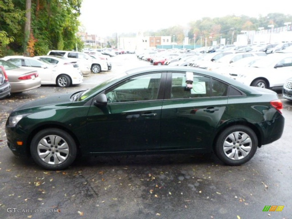 2014 Cruze LS - Rainforest Green Metallic / Jet Black/Medium Titanium photo #6