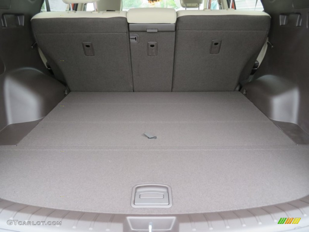 2014 Hyundai Santa Fe Sport FWD Trunk Photos