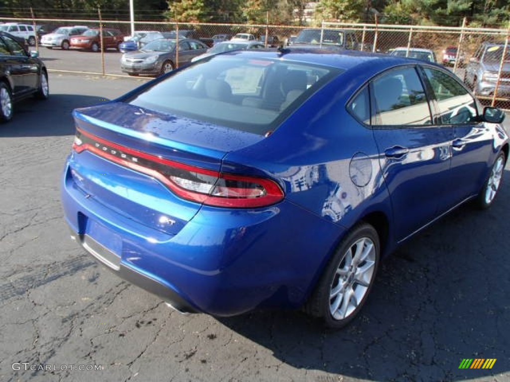 2013 Dart SXT - Blue Streak Pearl Coat / Black photo #6