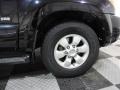 Black - 4Runner SR5 Photo No. 8