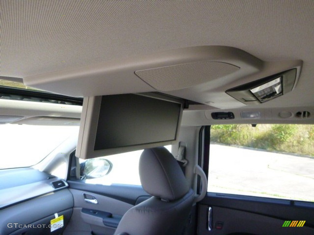 2014 Odyssey Touring Elite - Alabaster Silver Metallic / Truffle photo #13