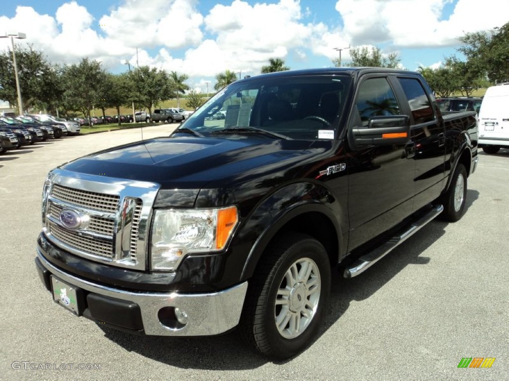 2010 F150 Lariat SuperCrew - Tuxedo Black / Black photo #13