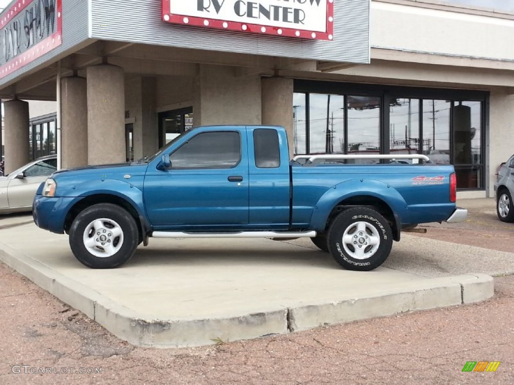 2001 Frontier SE V6 King Cab 4x4 - Just Blue Metallic / Gray photo #7