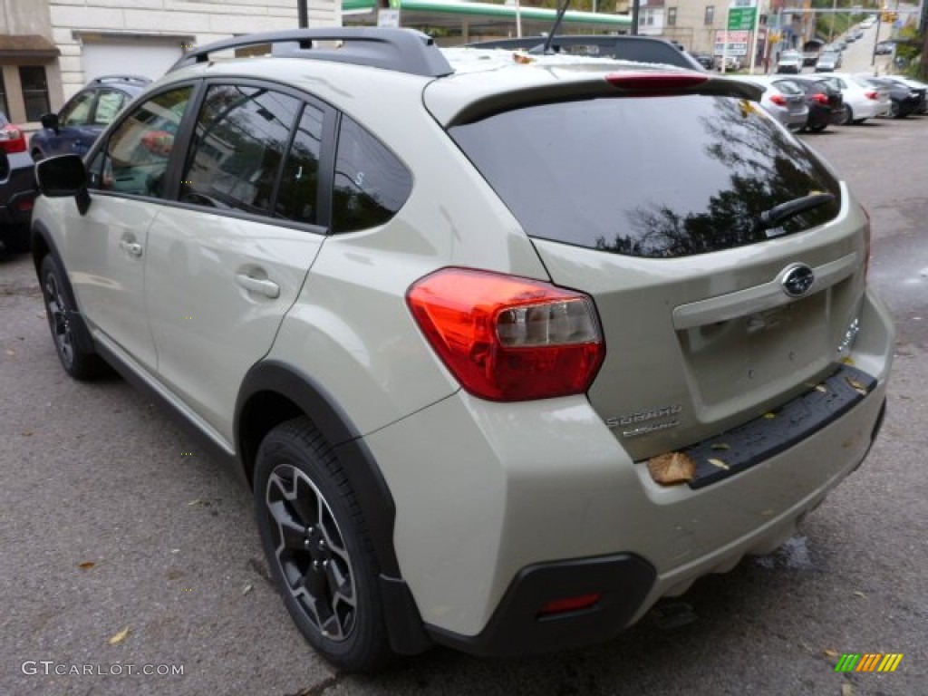 2014 XV Crosstrek 2.0i Limited - Desert Khaki / Black photo #2