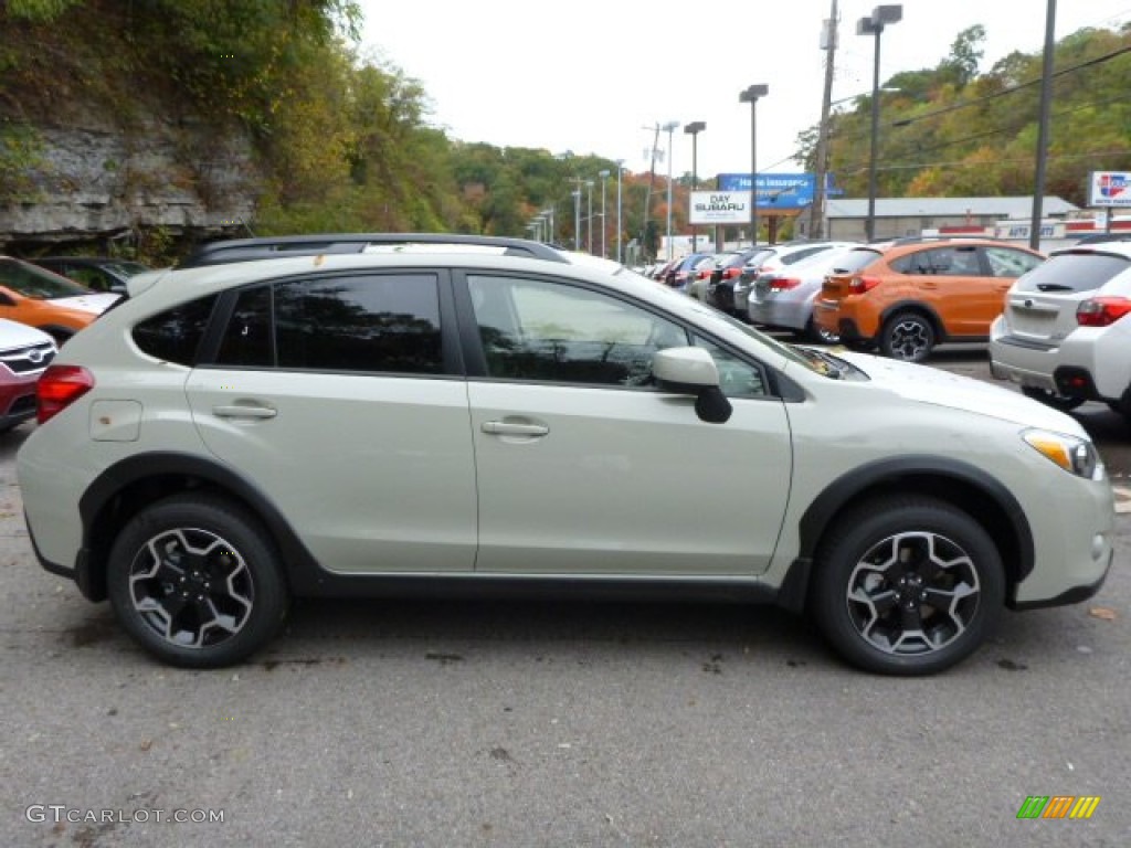 2014 XV Crosstrek 2.0i Limited - Desert Khaki / Black photo #5