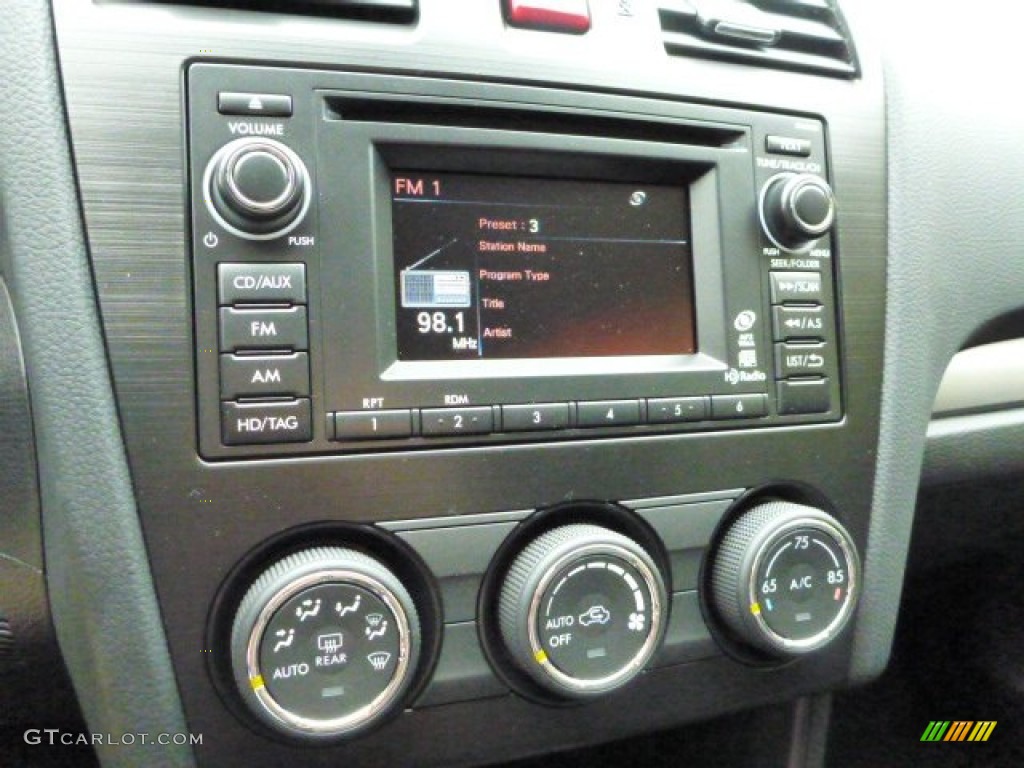2014 Subaru XV Crosstrek 2.0i Limited Controls Photo #87021227