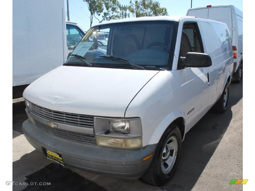 2001 Astro Commercial Van - Ivory White / Pewter photo #6