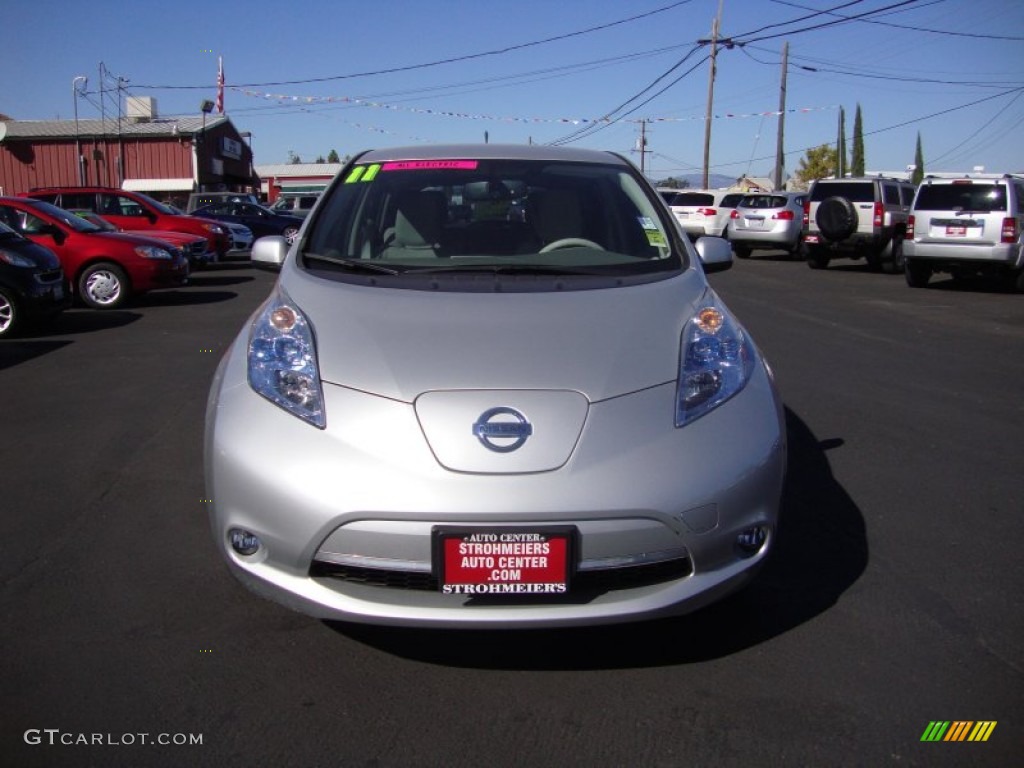 2011 LEAF SL - Brilliant Silver / Light Gray photo #2