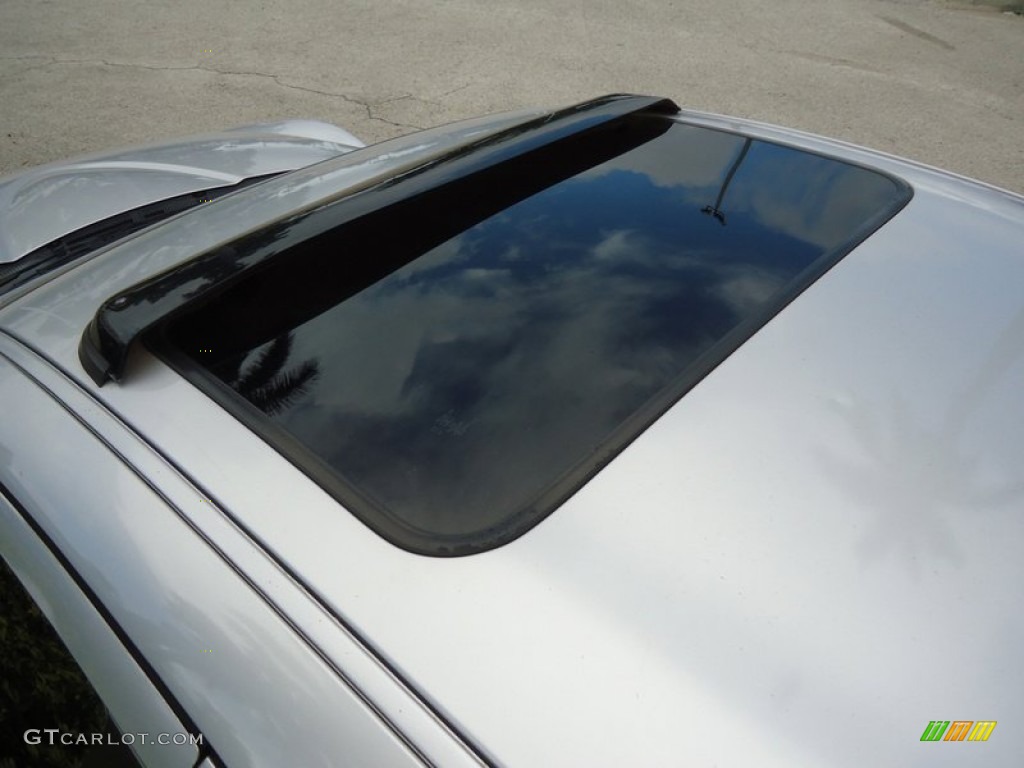 2004 RX-8 Sport - Sunlight Silver Metallic / Black photo #28