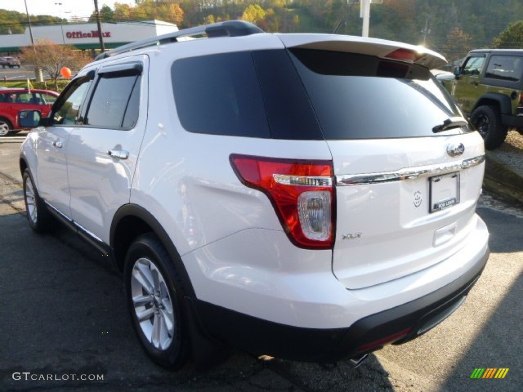 2011 Explorer XLT 4WD - White Platinum Tri-Coat / Charcoal Black photo #3