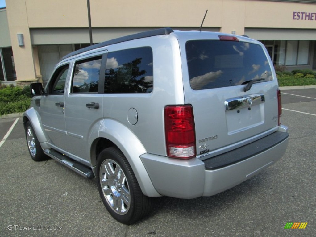 2008 Nitro R/T 4x4 - Bright Silver Metallic / Dark Slate Gray photo #5