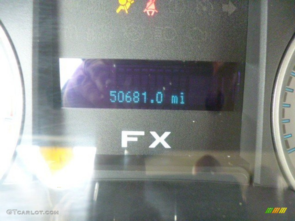 2010 F150 FX2 SuperCab - Tuxedo Black / Medium Stone photo #18