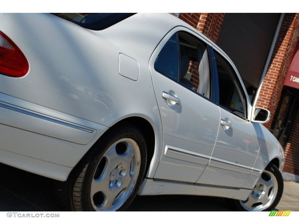 2000 E 430 Sedan - Glacier White / Ash photo #14