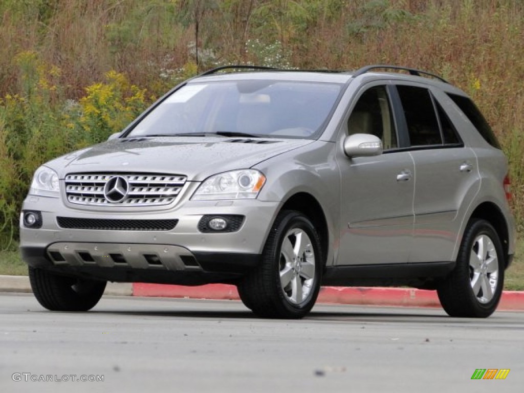 Iridium Silver Metallic 2007 Mercedes-Benz ML 500 4Matic Exterior Photo #87030927